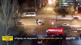 ДТП (авария г. Волжский) ул. Карбышева - ул. Молодогвардейцев 18-11-2022 22-01