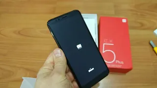 Распаковка  Xiaomi Redmi 5Plus 4/64 c PANDAO от 02.01.2019
