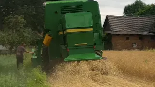 Перша робота john Deere 1166