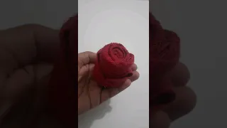 Rosa de Toalhinha lembrancinha Dia das Mães!