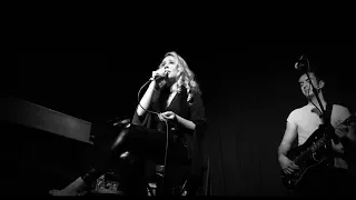 Haley Reinhart "Can't Help Falling in Love" Hotel Cafe 2018