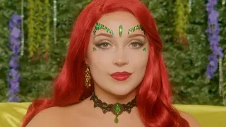 Poison Ivy's Hypnotic Hair 💋