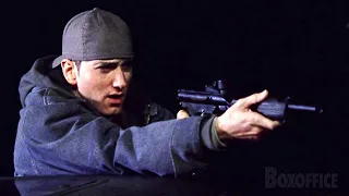 Eminem dispara paintball a policias | 8 Mile: Calle de ilusiones | Clip en Español