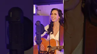 Check out the latest video from Inspirational Country Artist Amanda Hagel titled “Love You Home” ❤️