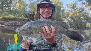 Kayak Fishing The Broken River Casting Lures For Murray Cod