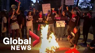 Thousands of Israelis protest Netanyahu's alleged corruption, COVID-19 response