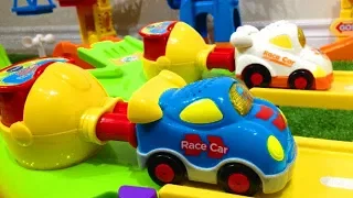 Smart Wheels City SPEED RACE! Vtech Go! Go! Smart Wheels Fast Track Launchers