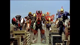 Run Ziggy Run - Megazord Fight (E28) | RPM | Power Rangers Official