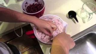 How To Make A Delicious Holiday Salad!!! (11.14.12)