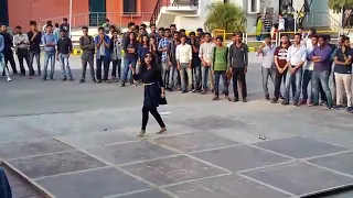 Trending Faceoff Dance Video Performance Tamma Tamma Loge Tamaa Bbd University Lucknow Utkarsh 2k19