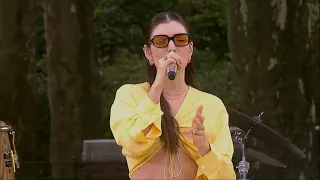 Lorde - Perfect Places (GMA Live)