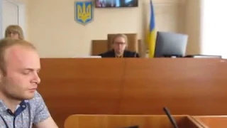 25.07.2019. Суддя Миргородського суду забороняє відеозйомку банди рекетирів!