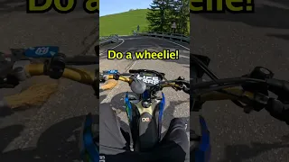He wants to see a wheelie 👌🏼😂