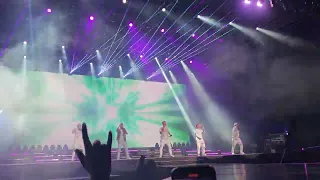 Backstreet Boys DNA World Tour 2023 Mumbai - Finale "Larger than Life"