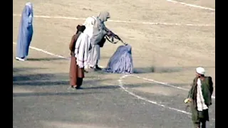 TALIBAN PUBLICLY EXECUTED A NURSING WOMAN👩🏻‍🍼 IN AFGHANISTAN - Zarmina