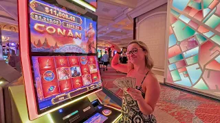 This Is How To Play A Bellagio Las Vegas Slot Machine!