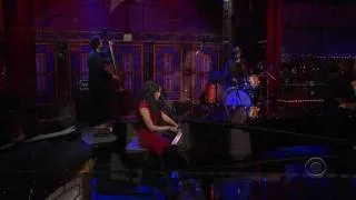 Norah Jones - Not Too Late (Live on David Letterman 14-Feb-2007) [HD.720p-x264].mkv