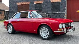 Alfa Romeo 2000 GTV from 1972 – Classic Car Designed by Bertone