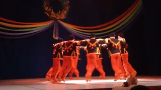 Український чоловічий танець "Аркан"