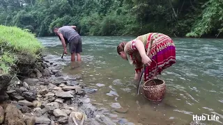 Primitive life: Fishing Catch Catfish in Hole - Cooking Fish For LIVING OFF GIRD