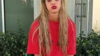 When your friend says “I’m on my way” 😡😳#lelepons #hannahstocking