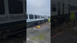 SWR Class 444’s leaving Basingstoke