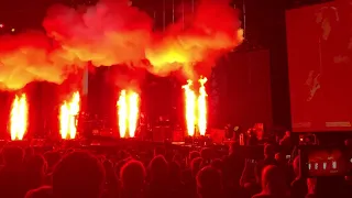 Paul McCartney - Live and Let Die (snippet, flashing images) (Glasgow - 14/12/2018)