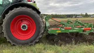 Amazone Cenio 3000 Super kultivaattori ja Claas Arion 660 Cmatic automaattiohjauksella