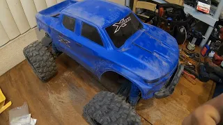 Traxxas Xmaxx 8s after bash damage my buddy broke it 🤷🏼‍♂️ send it Floyd broke