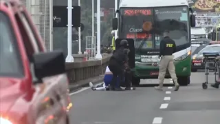 Police kill armed man who held dozens hostage on bus in Rio de Janeiro | ABC7