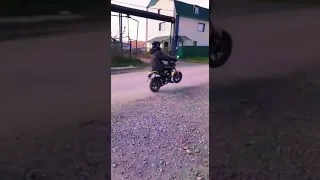 SUZUKI STREET MAGIC STUNT