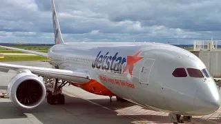 Is Jetstar Business Class any good? Boeing 787-8 Dreamliner Review