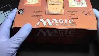 Unlimited Booster 2 from the sealed box! Check out that Misprint at the end of vid! Super Bowl MTG