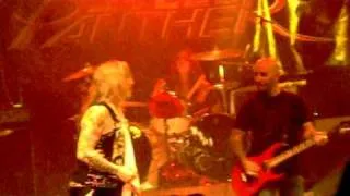 Steel Panther performs "Asian Hooker" with Scott Ian from ANTHRAX