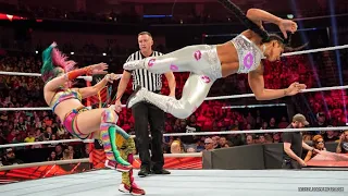 RAW 5.30.22 - Becky Lynch on Commentary (Bianca Belair vs. Asuka) (1/2)