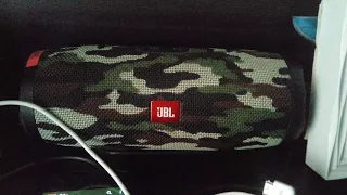 JBL Charge 3 Camo Edition