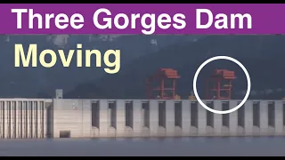 China Three Gorges Dam ● a Moving Crane  January 14, 2022 ● Water Level and Weather China Flood