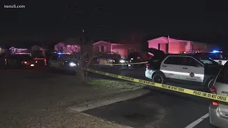 Shooting over cell phone leaves one dead, five hurt on city's east side, SAPD says