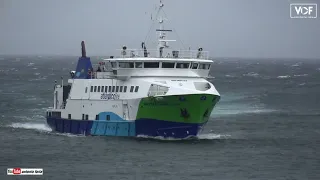 Fui ver o Barco chegar ao Porto da Madalena Ilha Pico 2024