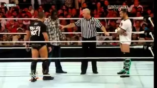 WWE RAW 17/10/11 [FULL]