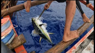 I Spent One Week In the Middle of the Pacific Ocean Catching Giant Tuna (Catch and Cook)
