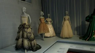 'Fashioning San Francisco' de Young exhibit transports visitors to galas of past century