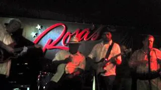 Rodrigo Perez-Gazitua con Jimmy Burns, Rosas lounge, Chicago, Illinois, USA 2012