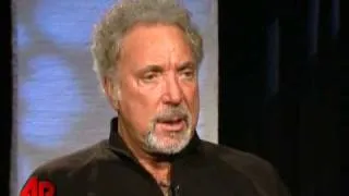 Tom Jones Admits He's a 'ladies Man'