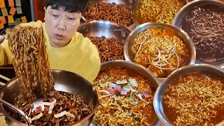 Today It's a Self-check-in Ramyun Place! 8 Different Types of Ramyun!! KOREAN MUKBANG