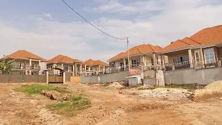 brand New House.s for sale in kyanja KAMPALA Uganda Six bedroom and six bathrooms