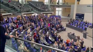 В Бундестаге Тихановскую поприветствовали аплодисментами.