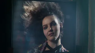 Sirens Club Advert - Poison Ivy Pepper Breaks Into House & Makes Herself At Home (Gotham TV Series)