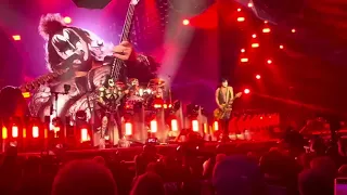 KISS - Shout it out Loud New York 2023-12-01