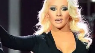 Christina Aguilera - Feel This Moment @ Billboard Music Awards 2013